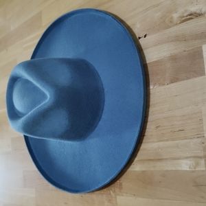 Olive & Pique Lenny hat